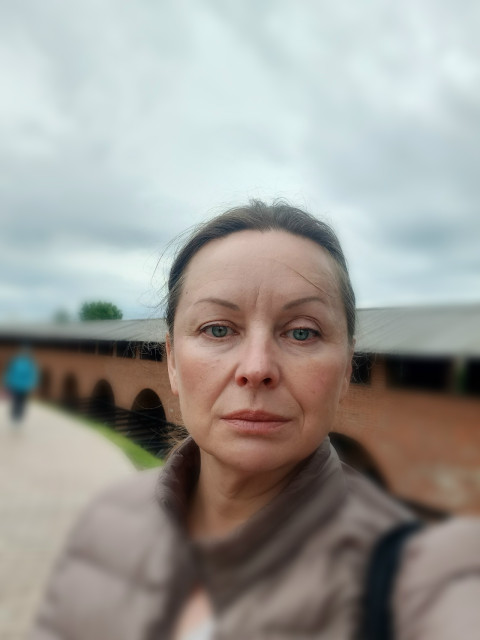 Елена, Россия, Нижний Новгород, 50 лет. Хочу найти на сайте мужчину, с которым интересно было бы общаться, проводить время. помогать друг другу....  Анкета 914408. 