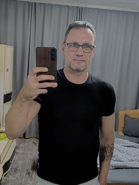 Даниил, Москва, Коломенская, 45 лет, 2 ребенка, 1 фото. Познакомлюсь с женщиной для гостевого брака, дружбы и общения.  Анкета 914418. 
