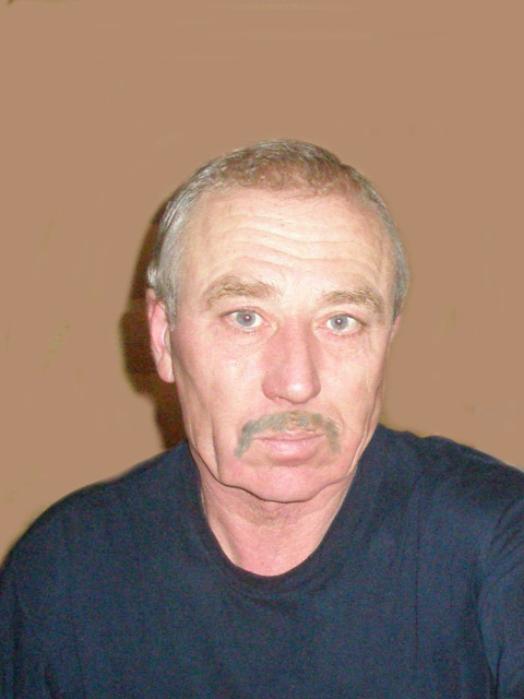 Алекс, Россия, Санкт-Петербург, 66 лет, 1 ребенок. Познакомлюсь с женщиной для дружбы и общения.  Анкета 914693. 