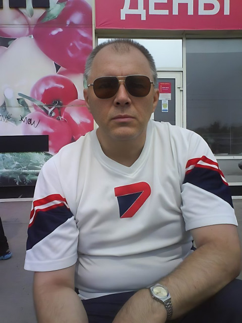 Сергей, Россия, Екатеринбург, 63 года. Ищу для себя русскую подружку из Екатеринбурга, ростом не ниже 185 см, худощавого телосложения, спокойную...  Анкета 915087. 