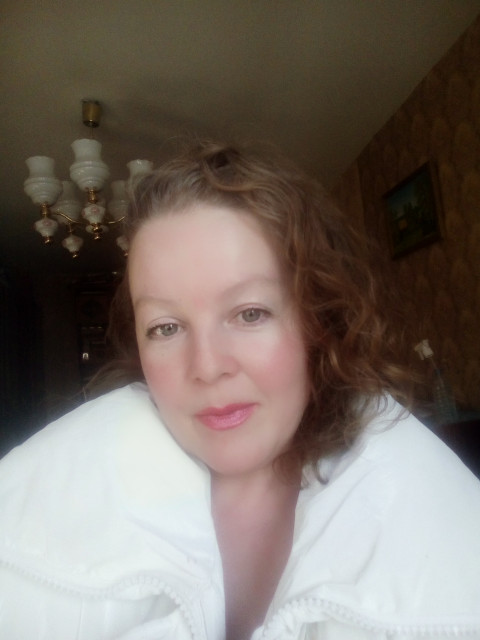 Светлана, Россия, Калуга, 48 лет, 1 ребенок. Познакомлюсь с мужчиной для дружбы и общения. Мне важны в мужчине наличие уважения к себе, интерес к...  Анкета 915092. 