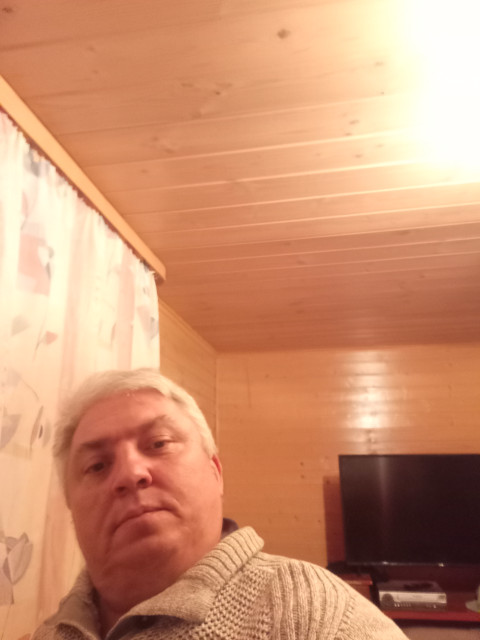 Дмитрий, Москва, м. Алтуфьево, 50 лет. Познакомлюсь с женщиной которая создает уют и тепло в доме, для создание семьи  Анкета 915551. 