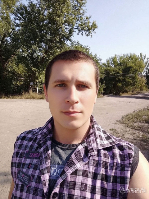 Дмитрий, Макеевка, 39 лет, 3 ребенка, 1 фото. Познакомлюсь с женщиной для любви и серьезных отношений, брака и создания семьи, рождения совместных...  Анкета 915585. 