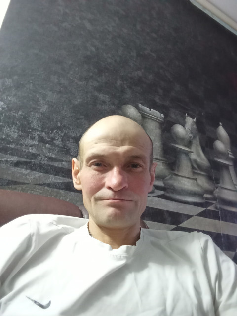Владимир, Киренск, 43 года, 1 фото. Познакомлюсь с женщиной для брака и создания семьи.  Анкета 915739. 