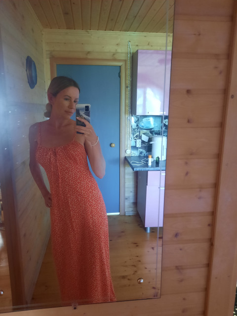 Елена, Россия, Москва, 40 лет, 1 ребенок. Познакомлюсь с мужчиной для любви и серьезных отношений, брака и создания семьи, воспитания детей.  Анкета 915766. 