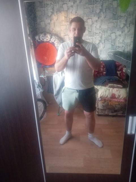 Дмитрий, Москва, 37 лет, 2 ребенка, 1 фото. Познакомлюсь с женщиной для любви и серьезных отношений.  Анкета 915968. 