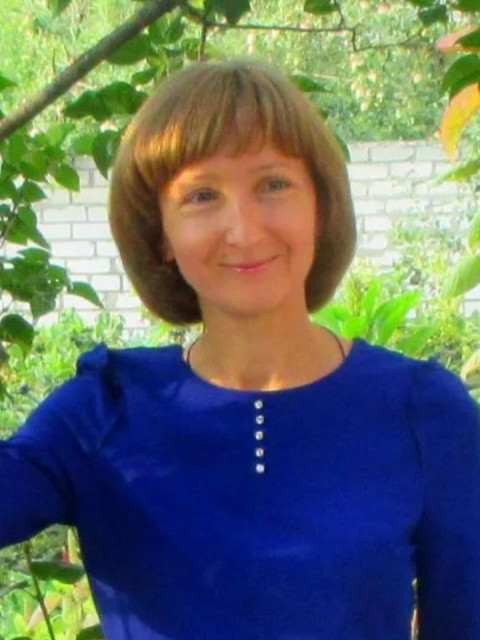 Вера, Россия, Саратов, 55 лет, 1 ребенок. Познакомлюсь с мужчиной для любви и серьезных отношений.  Анкета 916048. 