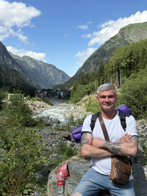 Игорь, Россия, Армавир, 49 лет, 1 ребенок. Познакомлюсь с женщиной для дружбы и общения.  Анкета 916125. 