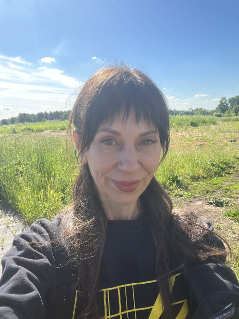 Ирина, Россия, Московский, 50 лет. Познакомлюсь с мужчиной для дружбы и общения. Обычный не пьющий( особенно пиво по вечерам и выходным...  Анкета 916295. 