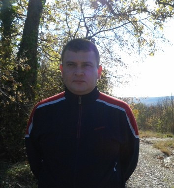 Алексей Давлатов, Геленджик, 46 лет, 1 ребенок, 1 фото. Познакомлюсь для создания семьи.
