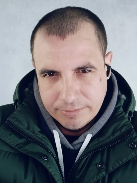 Александр, Ульяновск, 45 лет, 2 ребенка. Ищу: Адекватную, понимающую  Анкета 916507. 