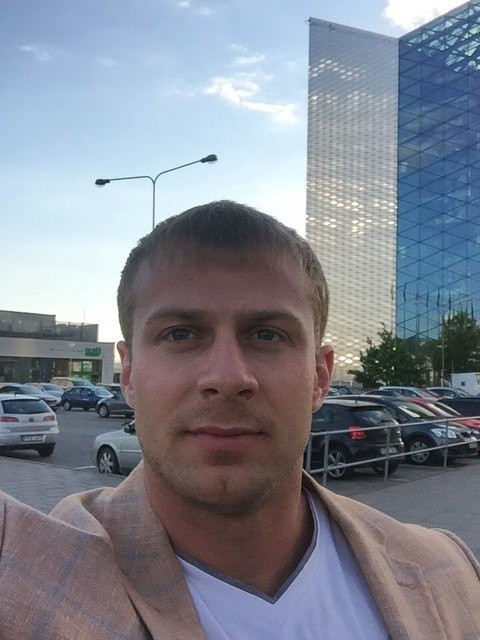Роман, Москва, 43 года, 1 ребенок. Познакомлюсь с женщиной для любви и серьезных отношений, дружбы и общения.  Анкета 916654. 